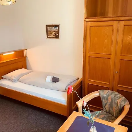 Haus Heidetal Bed and Breakfast 3*
